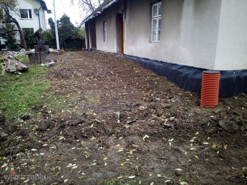 5926_izolowanie_osuszanie_odgrzybianie_fundamentow_scian_piwnic_slaskmalopolska_2