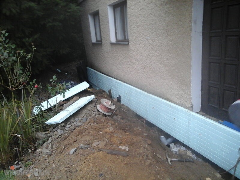 5975_izolowanie_osuszanie_odgrzybianie_fundamentow_scian_piwnic_slaskmalopolska_1